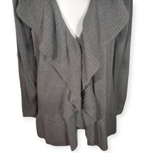 MISS TINA BY TINA KNOWLES GRAY RUFFLE CARDIGAN SZ.20 NWT - Picture 3 of 9